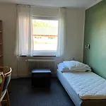 Hostel Gudum Park *