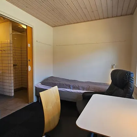 Gudum Park Hostel *