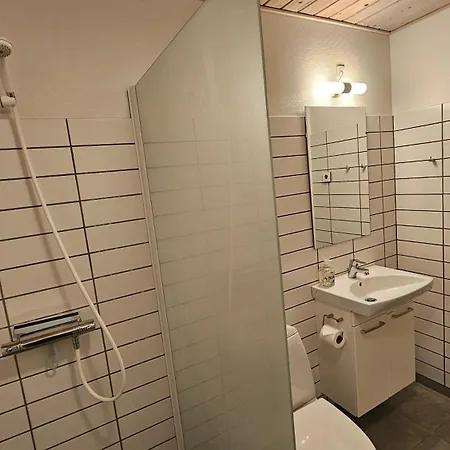 Gudum Park Hostel *